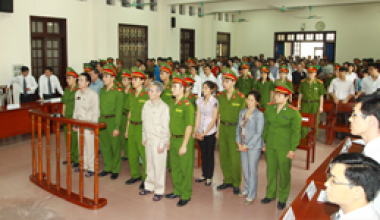 VAI TRÒ CỦA LUẬT SƯ BÀO CHỮA TRONG VỤ ÁN HÌNH SỰ